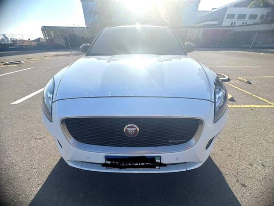 JAGUAR E-PACE 2.0 16V P250 FLEX R-DYNAMIC S AWD AUTOMÁTICO JAGUAR E-PACE 2.0 16V P250 FLEX R-DYNAMIC S AWD AUTOMÁTICO